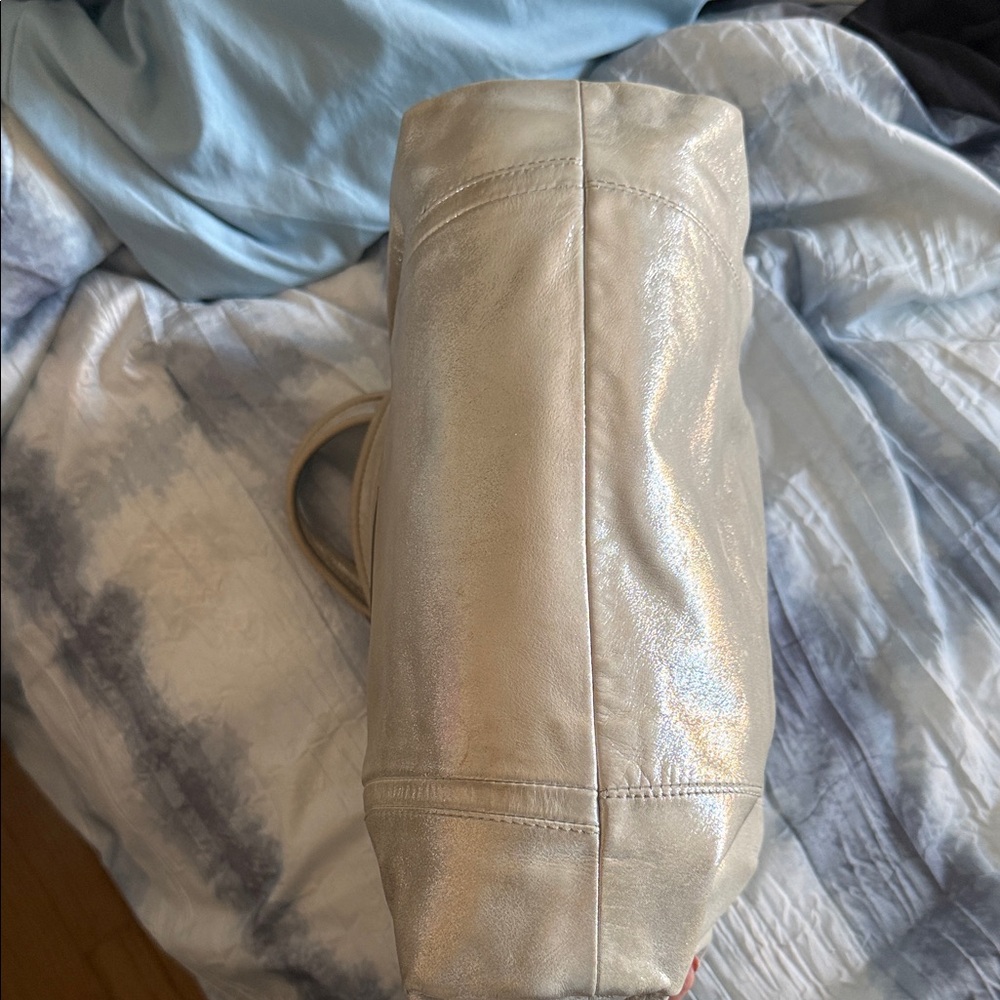 Coach Poppy Shimmering Metallic Cream Shoulder Bag with Legacy Lining - Picture 7 of 15